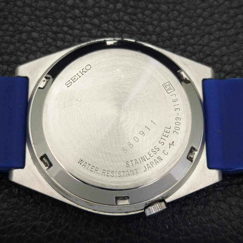 JAPAN VINTAGE SEIKO 5 AUTOMATIC 7009A MENS BLUE COLOR DIAL WATCH a702106-5 R208-a702106