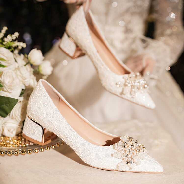 French wedding shoes, bridal shoes, high heels, women's 2025, thick heels, gentle pearls, can usually be worn without tired feet, single shoe women