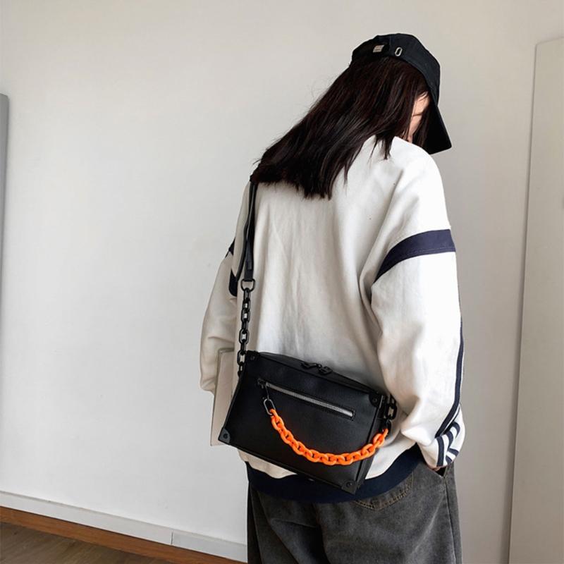 Crossbody-Tasche Unisex Mode Kleine Quadratische Umhängetasche Handtasche für Damen und Herren PU-Leder Messenger-Handtaschen mit Verstellbarem Riemen
