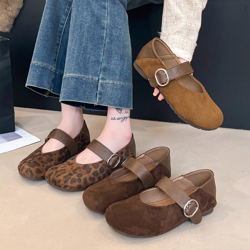 Korean Version of Suede with Leopard Print Mary Jane Shoes for Women's 2025 Autumn Retro Inner Height Increase Soft Sole Shallow Mouth Single Shoes