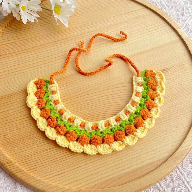 Handmade Woven Flower Pet Collar Adjustable Knitted Scarf for Daily Walking and Spring Outings