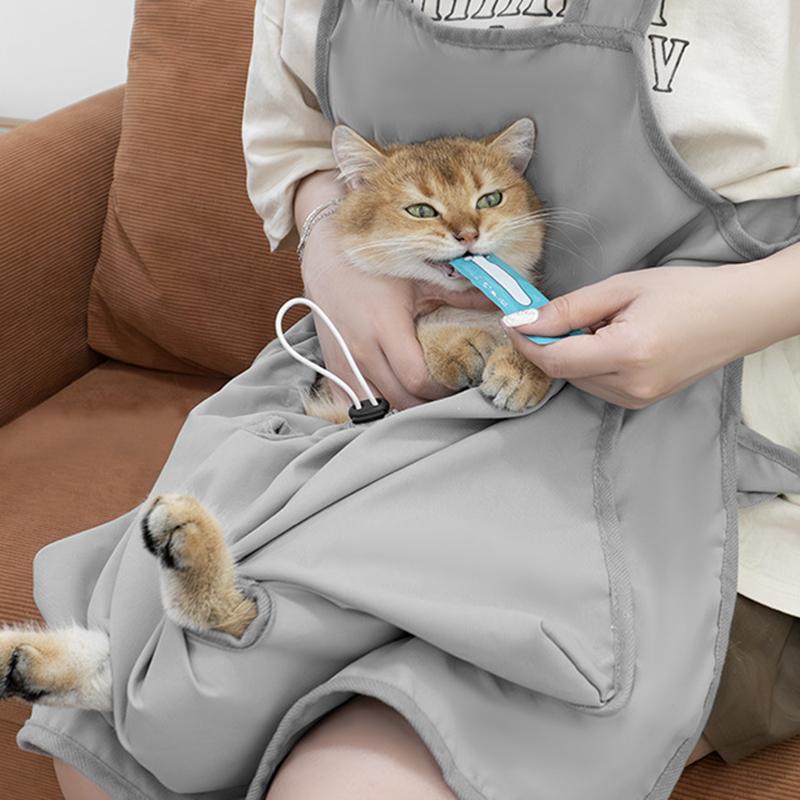 Pet Carrier Apron Sleeping Bag Hands-Free For Walking Indoor Outdoor Breathable Cat Bib Not Sticking Fur Hug Dog Clothing