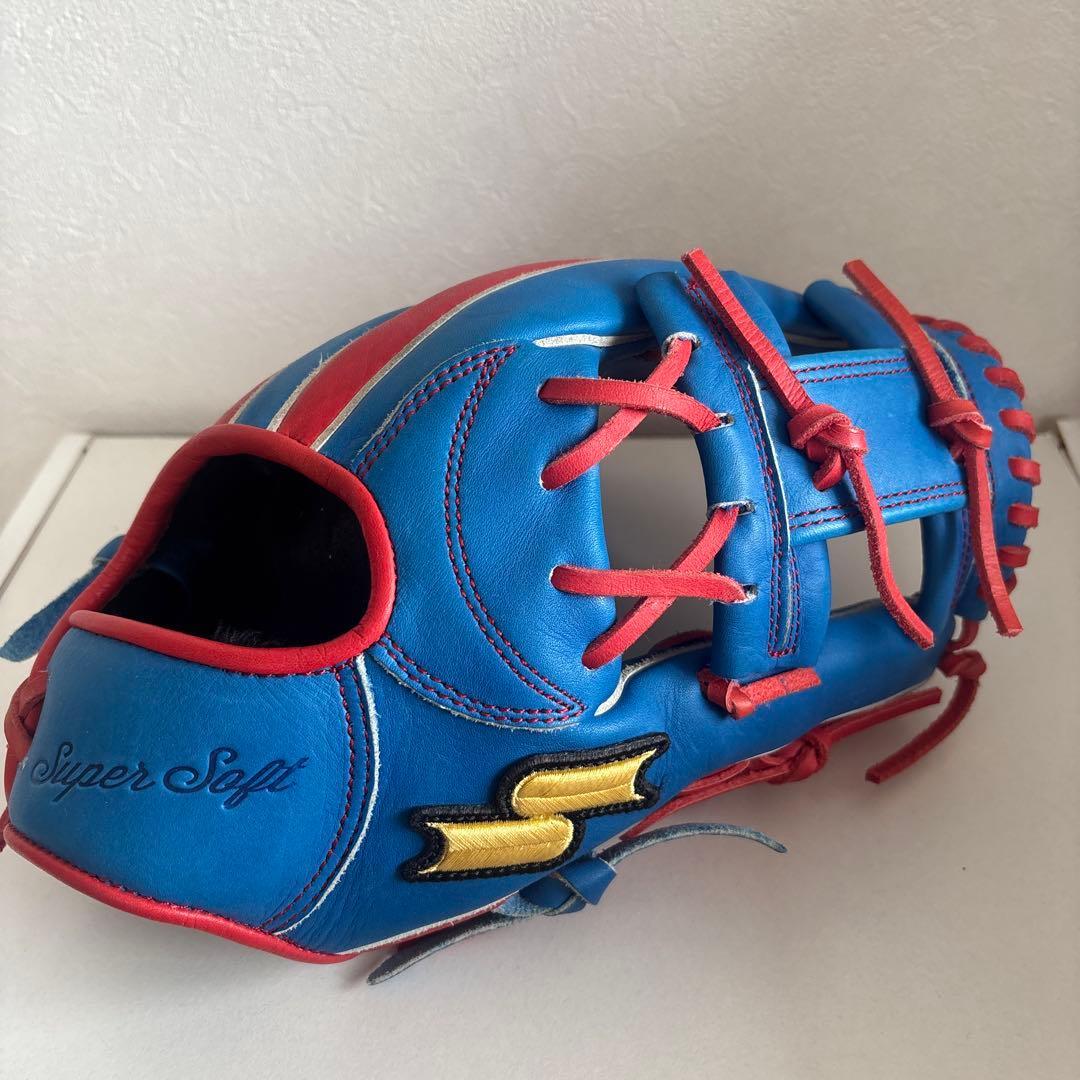 Used [For Adults] Super Soft Softball Gloves Blue Red