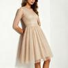 Abito Casual da Donna alla Moda con Scollo Rotondo, Maniche a Palloncino, Linea ad A, Sovrapposizione in Rete e Lunghezza al Ginocchio per l'Uso Quotidiano