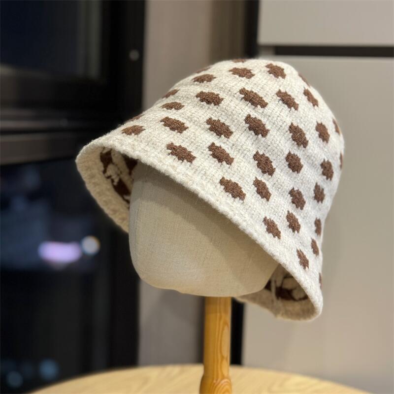 New Wool Hat Women's Winter Warm Polka Dot Knitted Hat Casual Face Small Bucket Hat Big Head Cold Hat