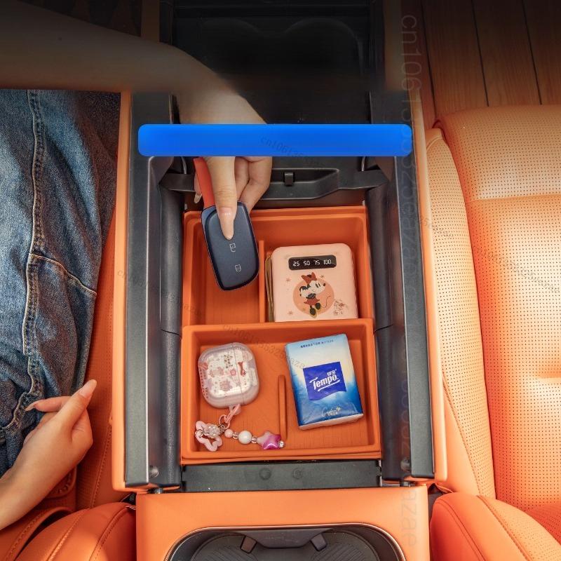 Armrest Box Storage Box For Lynk&Co 900 PHEV 2025 2026 Car Central Armrest Storage Box Content Center Console