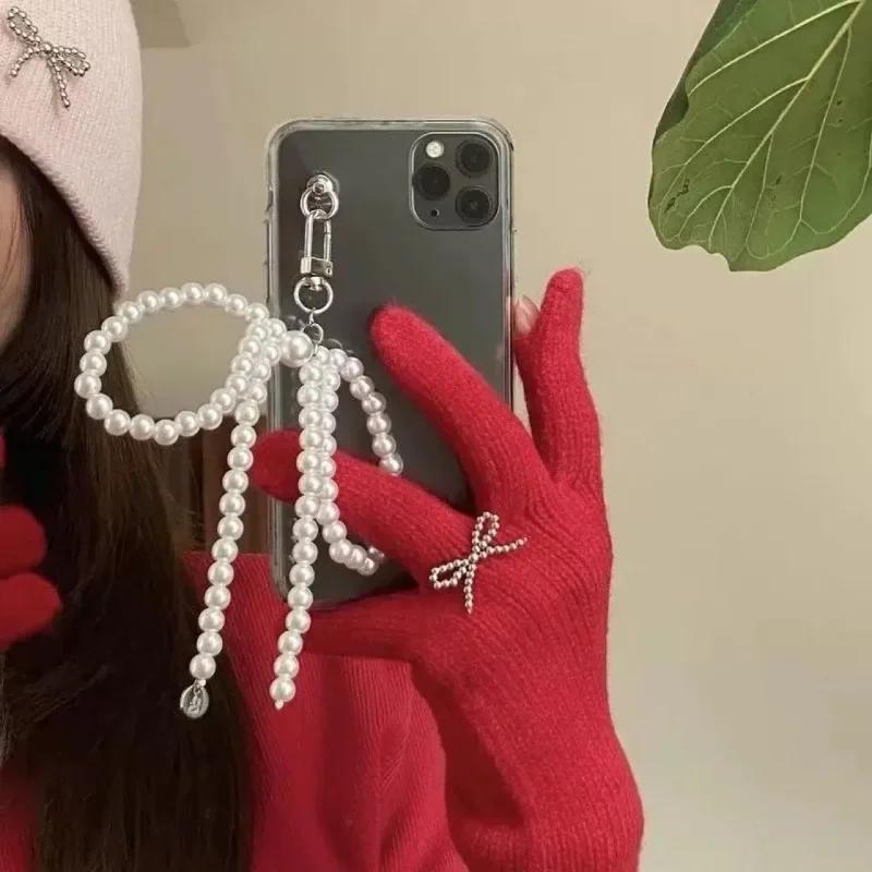 Sweet Imitation Pearls Bowknot Keychain Beaded Heart Pendant Keyring For Women Handbag And Backpack Key Chain Exquisite Ornament