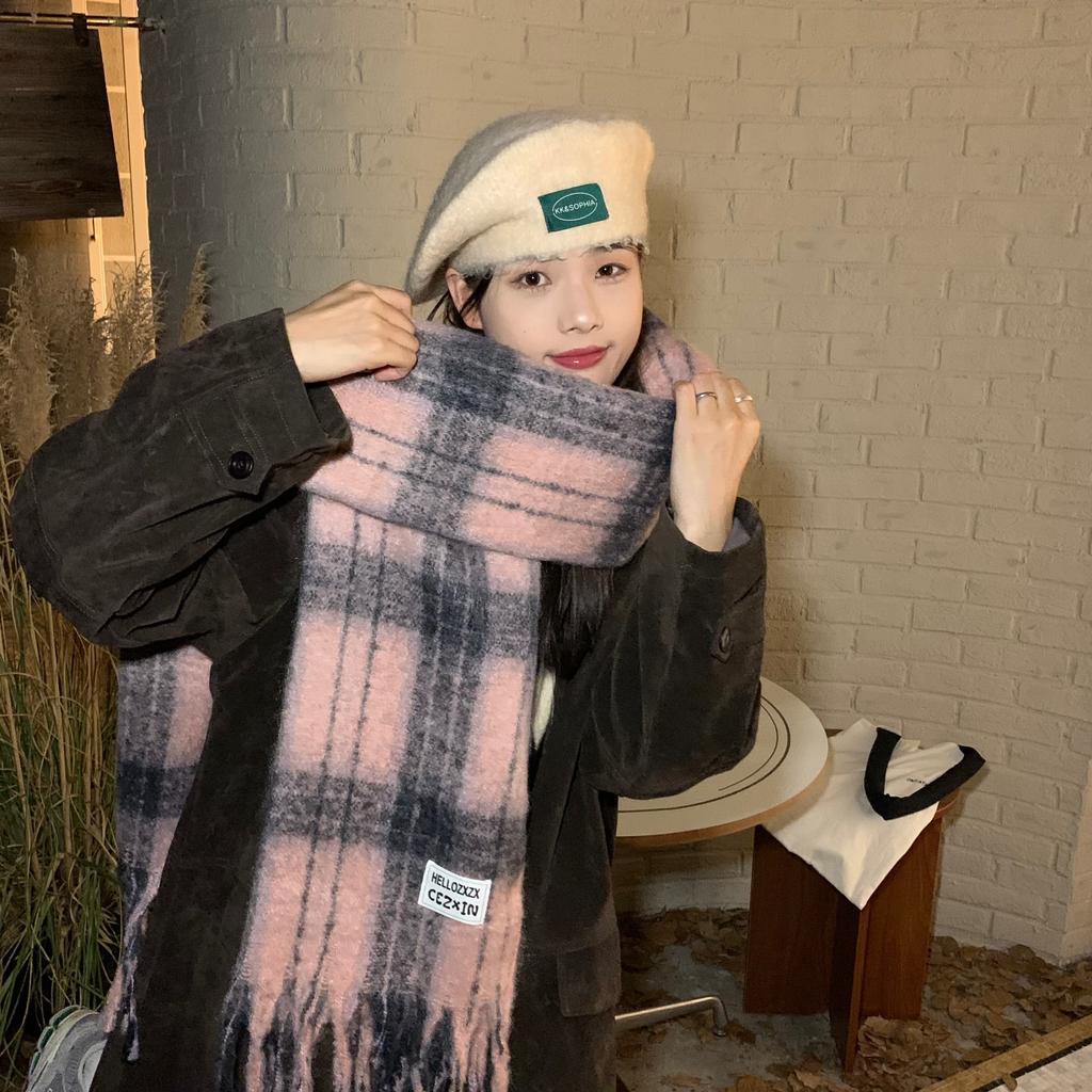 Everyone has one~ Grandma Chen's new ins Korean version of plaid fringed scarf, women's autumn and winter warm fashion versatile scarf