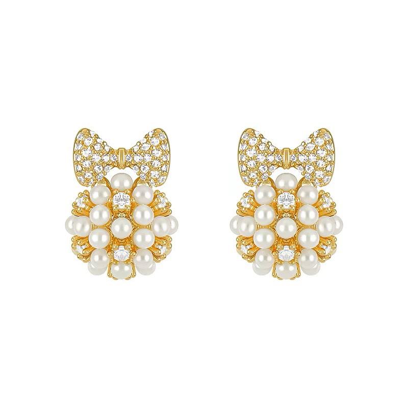 Bow Hydrangea Zircon Ear Clips, High-end Sweet Temperament Stud Earrings, Niche Design Trendy Earrings Without Piercings