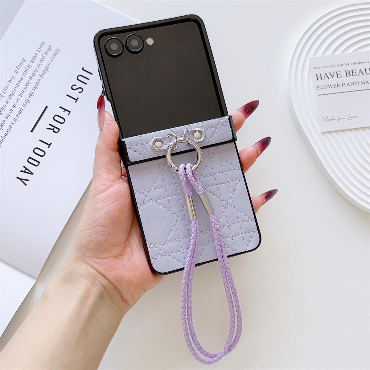 

For Samsung Galaxy Z Flip7 5G Case Imprinted Rhombus TPU+PC Phone Cover with Wrist Strap