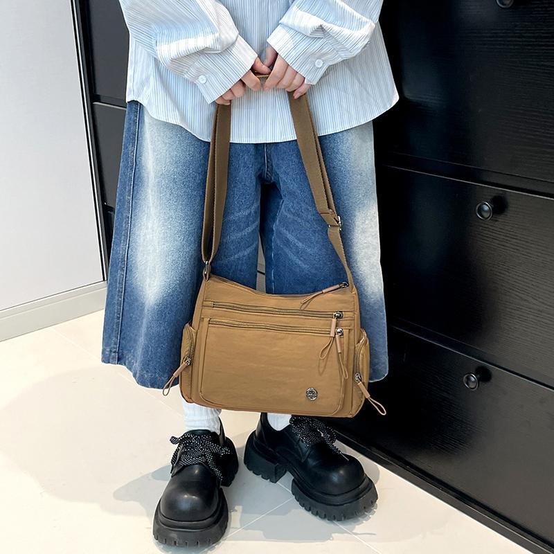 Fashionable Women's Crossbody Bag, Multi Pocket Storage,Lightweight Shoulder Bag,Suitable for Shopping, Commuting, and Daily Use