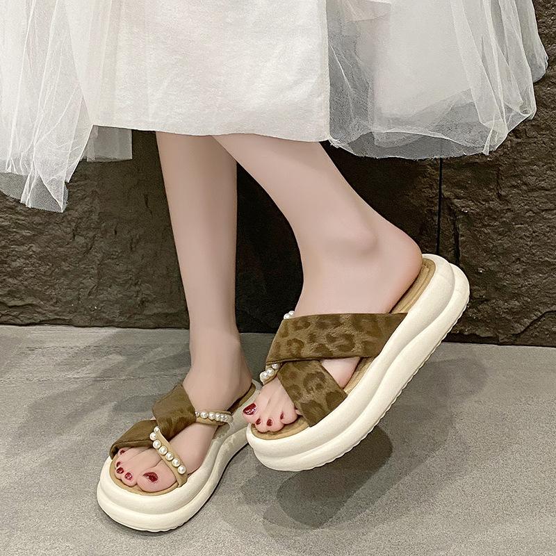 Thick Bottom Height Increase Small Cool Slippers Women's Summer Wear 2025 New with Skirt Pearl Beautiful Cool Slippers