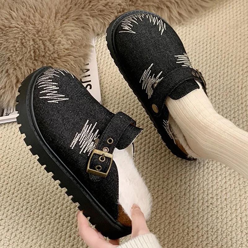 Módní zimní dámské pantofle Platformové dřeváky Venkovní teplé plyšové nazouváky Design spony Pantofle Pohodlné kožešinové Ležérní domácí obuv 35-40