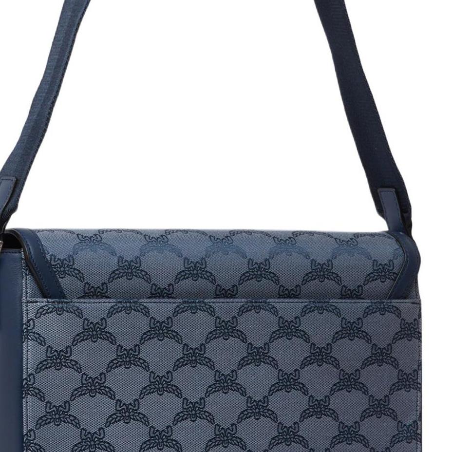 MCM Vintage Silberfarbene Metallaccessoires Blumenaufnäher Lederbesatz Schulter-Crossbody-Tasche Kleine Herren-Taschen Blau MMMESAC01LI001