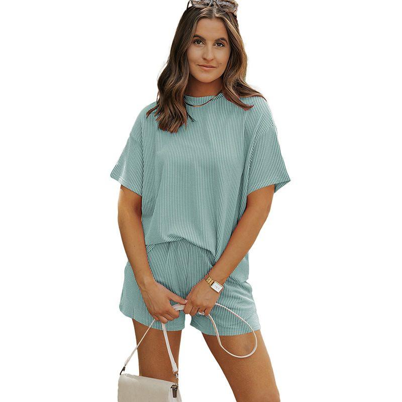 Short Sleeve T-shirt and Shorts Set Pure Color Short Sleeve T-shirt Loose Shorts Suit