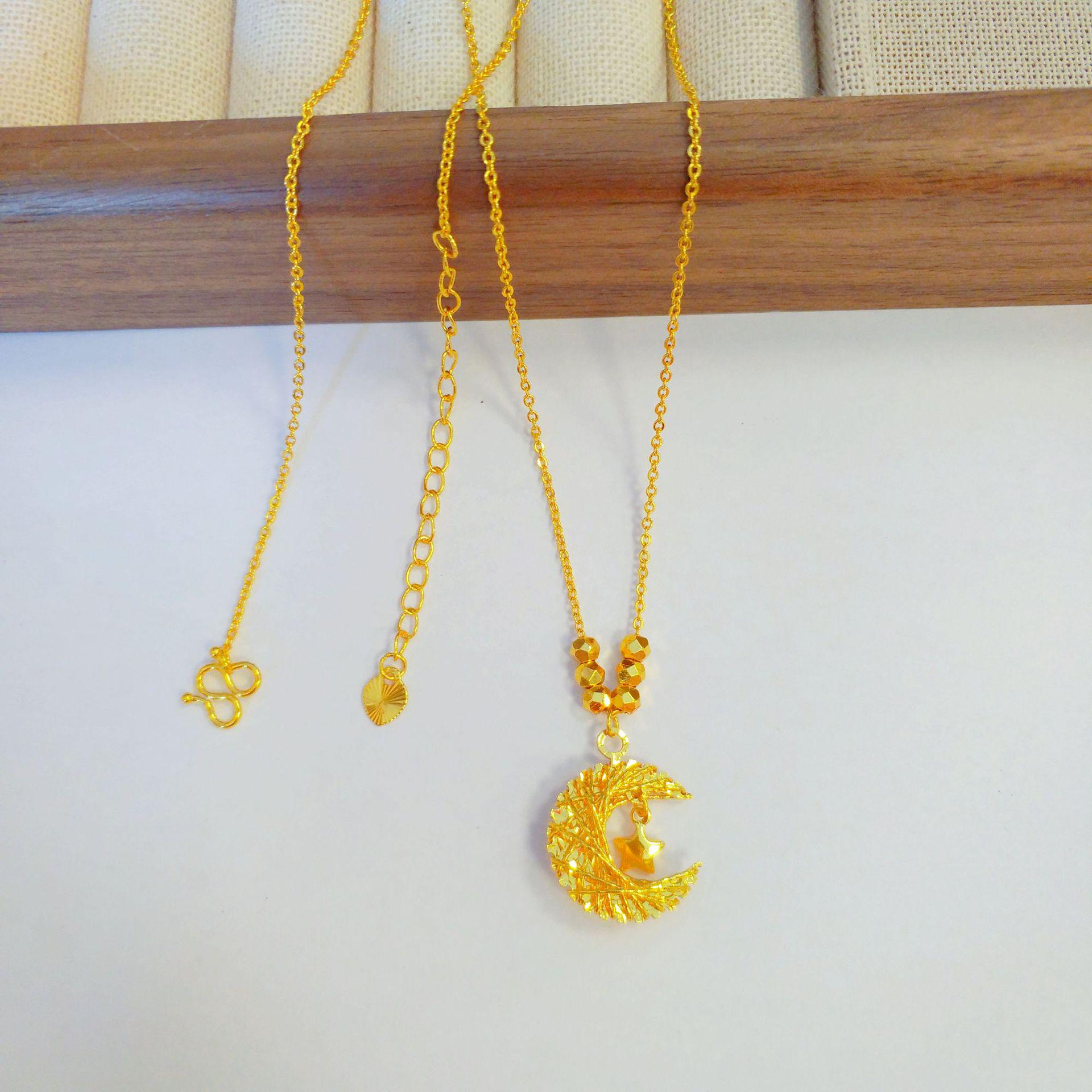 Gold Heart Dreamcatcher Pendant Necklace for Girlfriend