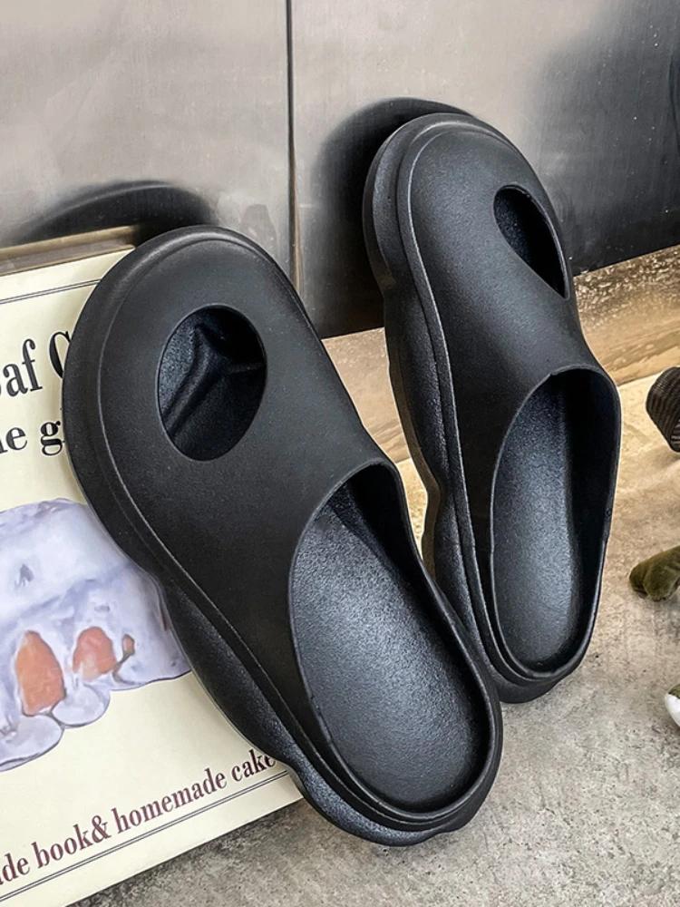 News 2025 Products Fashion Comfort Soft Garden Shoes Sandals Breathable Lightweight Big Size 45 Men/women Outdoor Beach Slippers