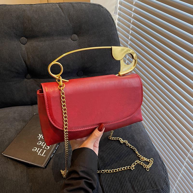 Faux Leather Paperclip Clutch for Women, Chic Chain Shoulder Bag, Minimalist Crossbody Purse