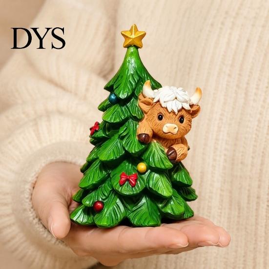 Resin Christmas Statues Highland Cow Stocking Figurine, Xmas Tree Cattle Holiday Figurines Statue, Animal Sculpture for Desktop Decoration Festive