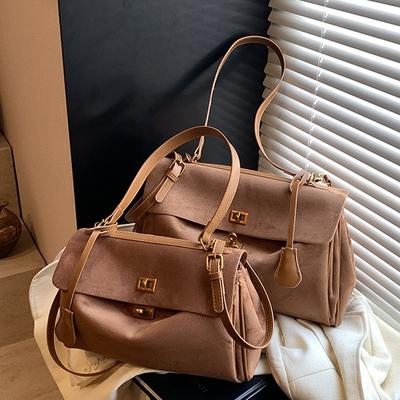 Large Capacity Bag Women'S Fashion Retro Commuting High-End Matte Shoulder Messenger Bag