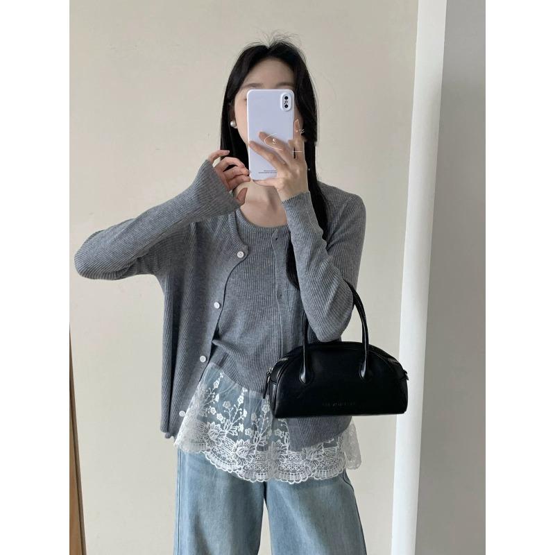 Early autumn new sweet lace splicing knitted cardigan women's gentle age-reducing vest sweater two-piece set