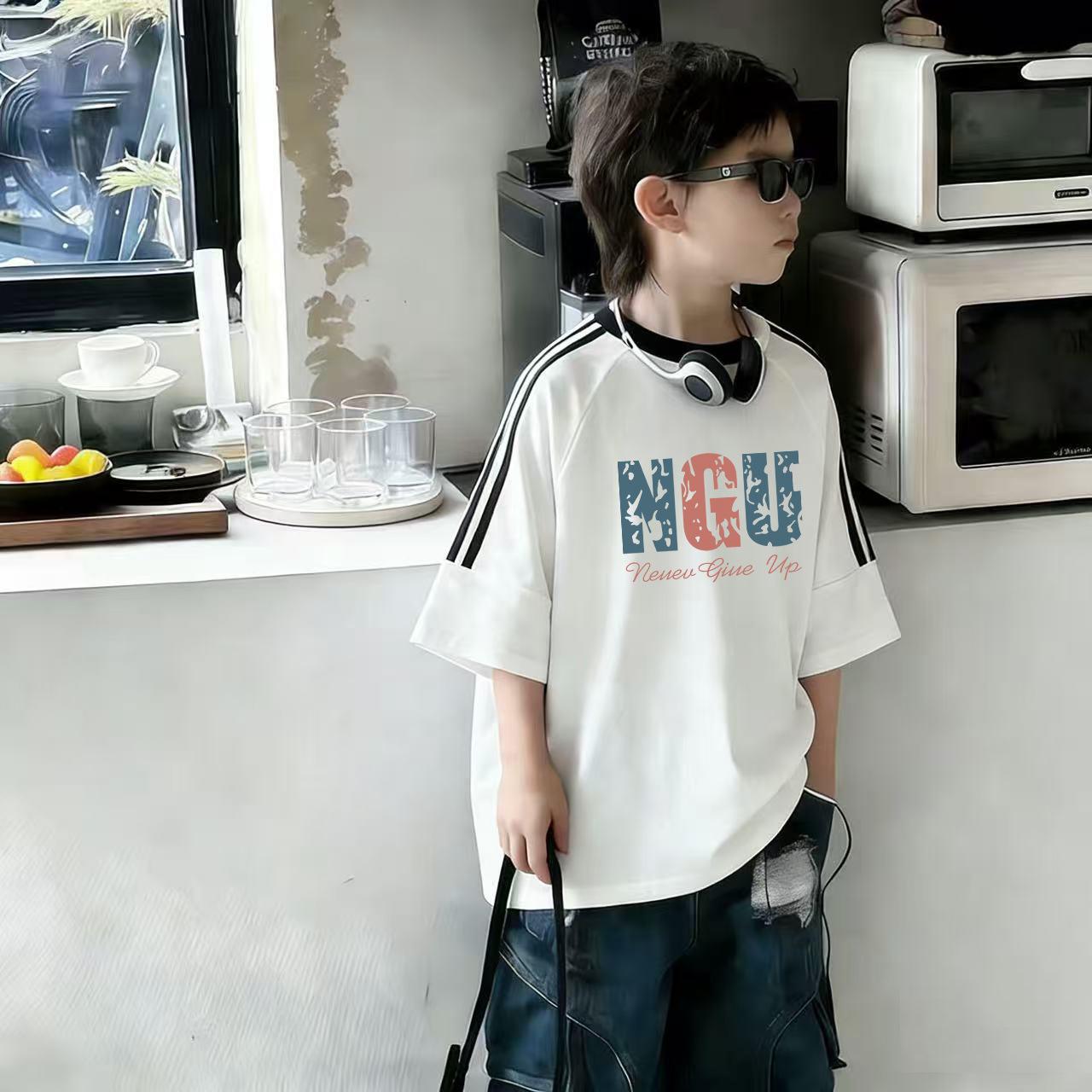 Boys Summer Cotton Short Sleeve T Shirt Fashionable Three Stripe Casual Sports Top 90