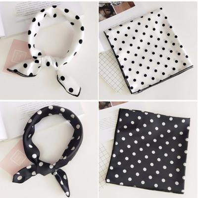 Accessoires – Sjaals en hoofddoeken