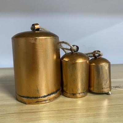 Vintage Style Metal Christmas Bells Rustic Brass Gold Large Bell Cow for Home Garden Decor Crafts Christmas Decorations