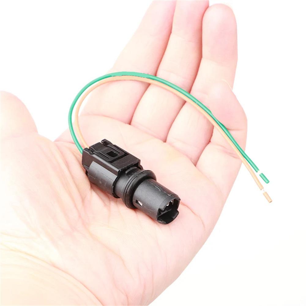 Bulb Socket with Connector 63138382104 For BMW E46 E60 E61 E63 E64 E83 E53