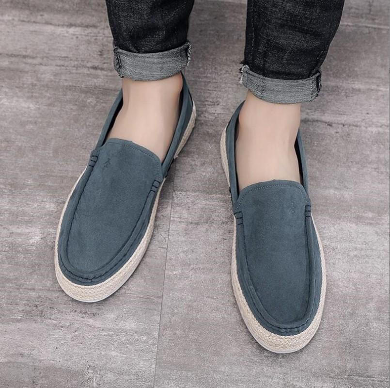 Menn Loafers Sko Sommersko Mann Ny Mote Canvas Fottøy Myk Flat Komfortabel Flokk Semsket Skinn Menn Casual Vulkanisert Sko