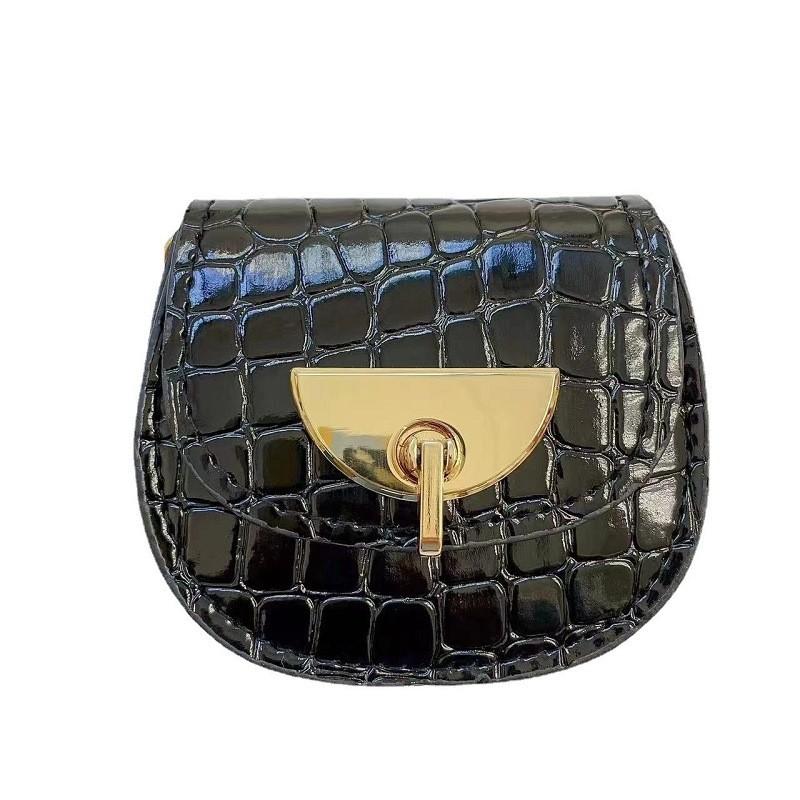 Stylish Mini Leopard Print Crossbody Bag For Girls With Chic Chain Strap And Trendy Design