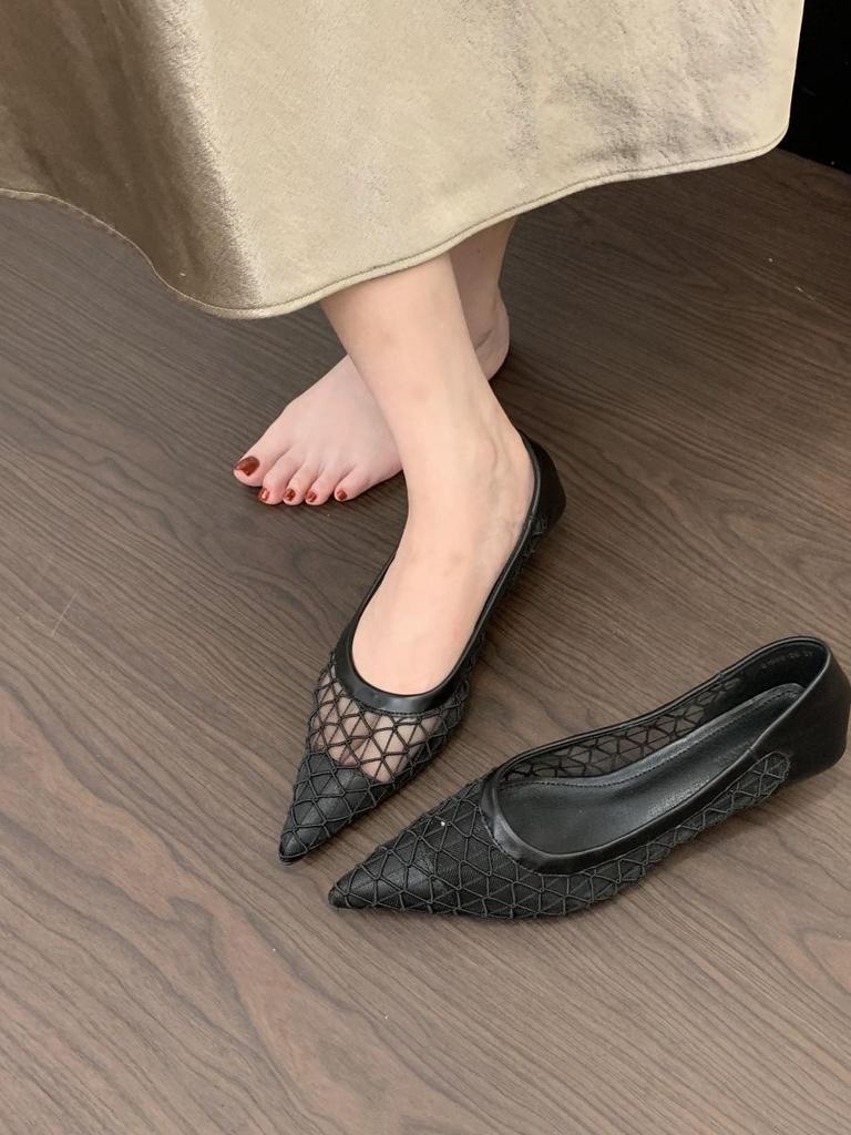 Mesh Hollow Breathable Fine Heel Shallow Mouth Single Shoes Women's Korean Version Fishing Net Pointed Soft Sole Net Shoes Korean Foreign Style Super