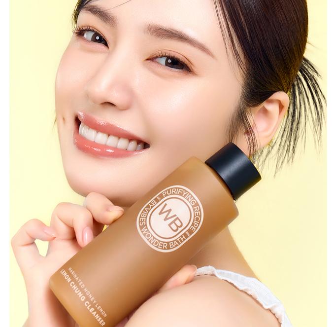 Brightening Lemon Pack-to-Foam Cleanser for Clear Skin