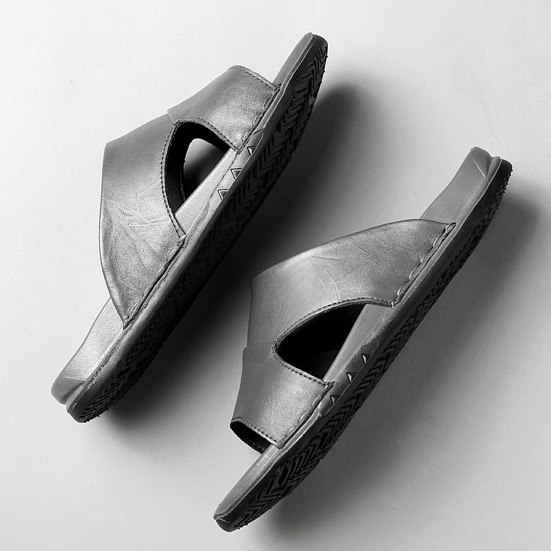 Anti-slip Genuine Leather Sandals Comfy Mens Slippers Soft Sole Summer Beach Flats Leisure Men Outdoor Half Drag New Cool Slides