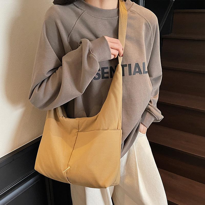 New tote bag large capacity shoulder bag fashion messenger bag versatile large capacity nylon bag
