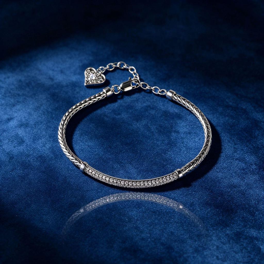 Douyin Pavé Set Smile Bracelet Bangle - Exquisite Fashion Jewelry for Women