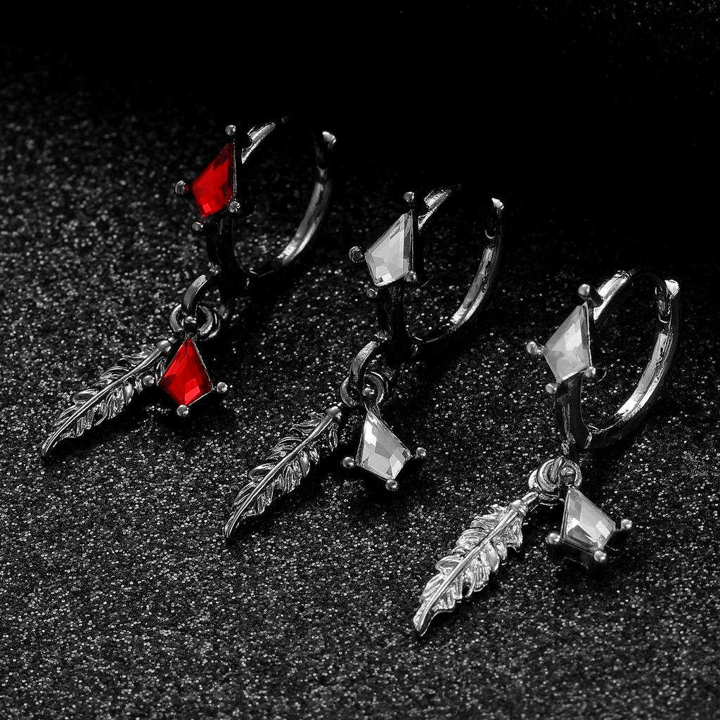 Hiphop Red Crystal Feather Drop Earrings for Women Men Dark Gothic Ear Hoop Personality Crystal Pendant Earrings Rock Zircon