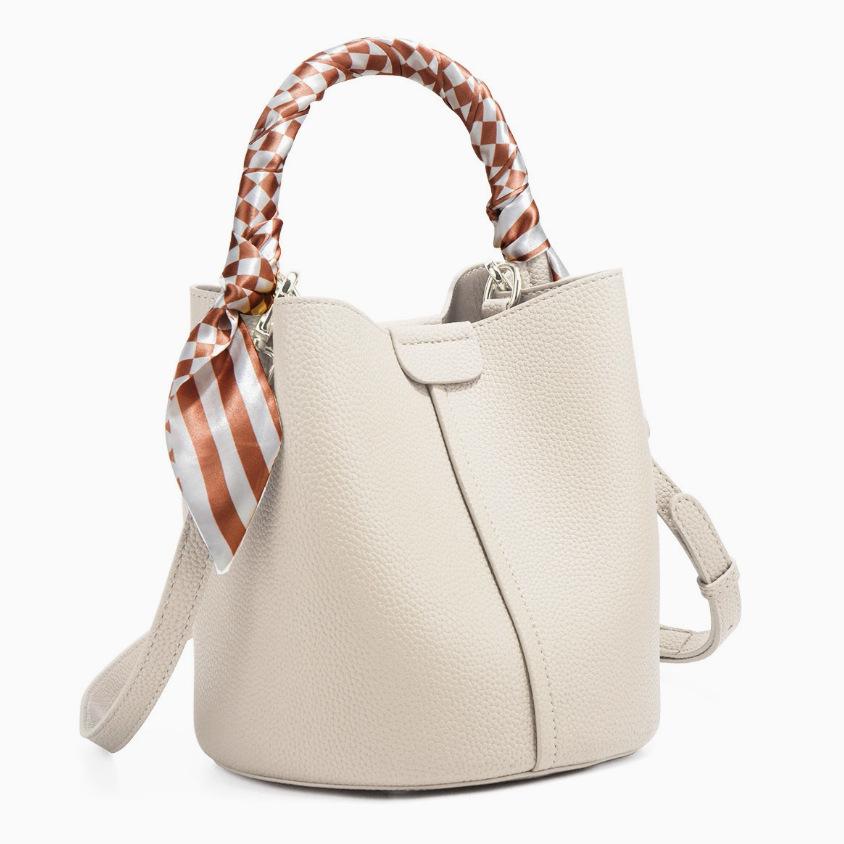 2024 Summer Women's Small Bucket Handbag: Niche Design, High-End Commuter Crossbody Bag