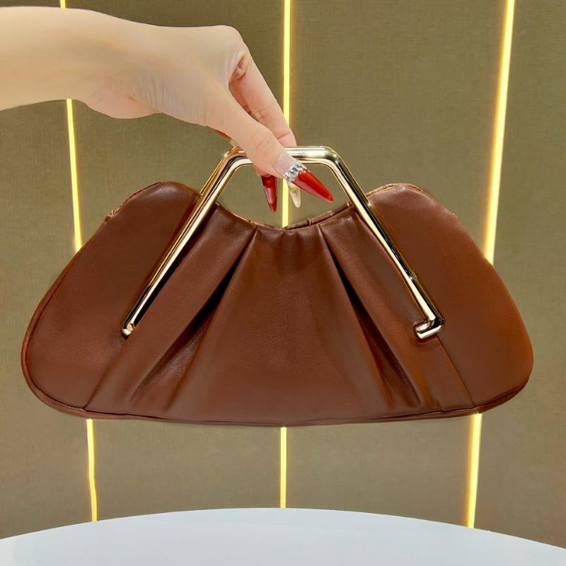 A Fashionable Women's Pleated Handbag, A Niche Pleated Clutch Bag, and A Dinner Bag