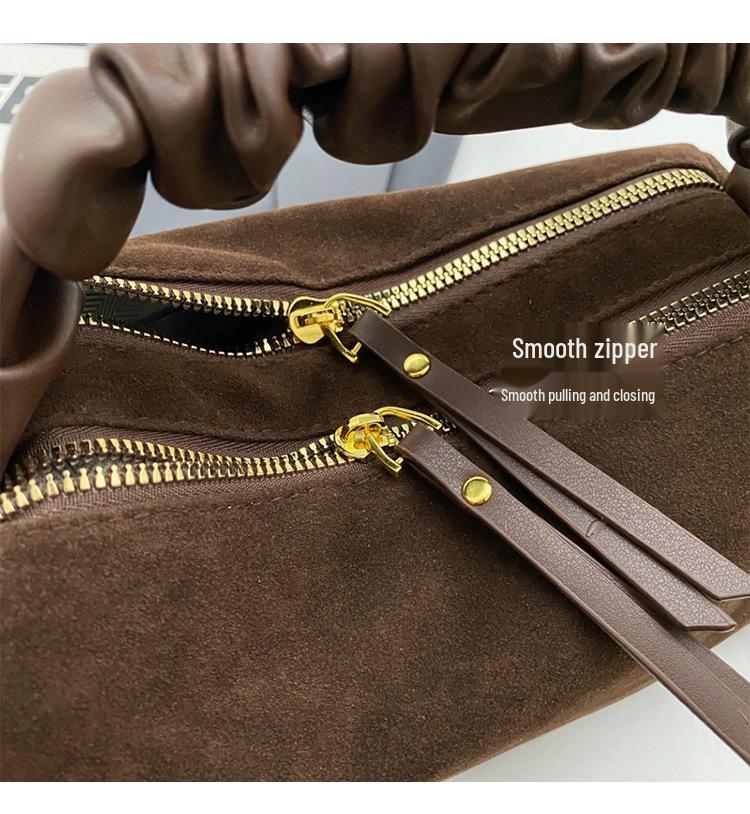 Meilaide Suede Pillow Bag: 2024 Autumn/Winter Versatile Crossbody for Commute, Large Capacity, Single Shoulder Wear.