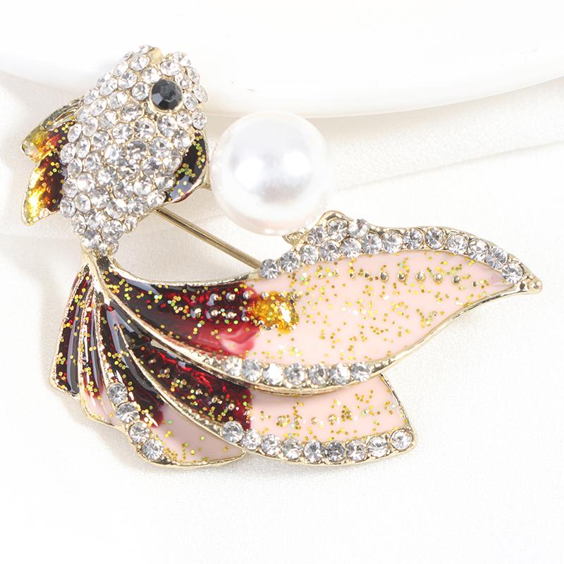 1Pc Crystal Rhinestones Goldfish Brooches Women Brooch Pin Clothes Accessories