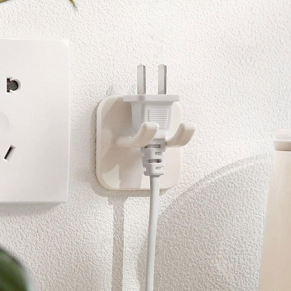 4 Stück Kunststoff Klebehaken Starke Tragfähigkeit Einfache Installation Selbstklebende Stecker- und Steckdosenleiste