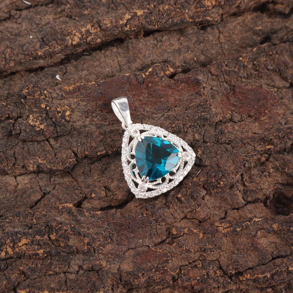 Apatite Gemstone 925 Solid Silver Jewelry Designer Zircon Pendant 0.99" For Mom CZP-8-13