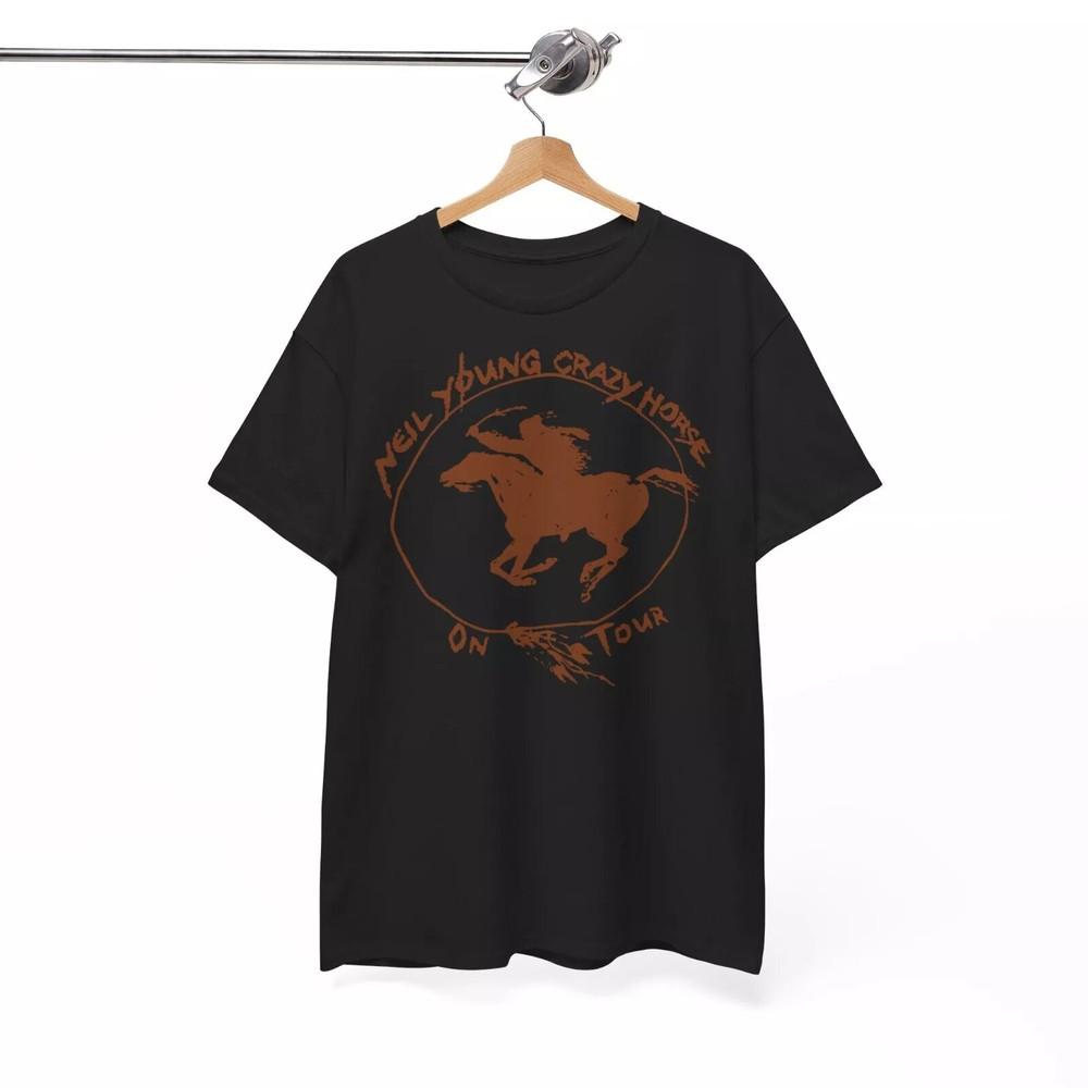 Лучшая футболка с логотипом Neil Young and Crazy Horse Размеры S-3XL.webp Унисекс футболка XXXL
