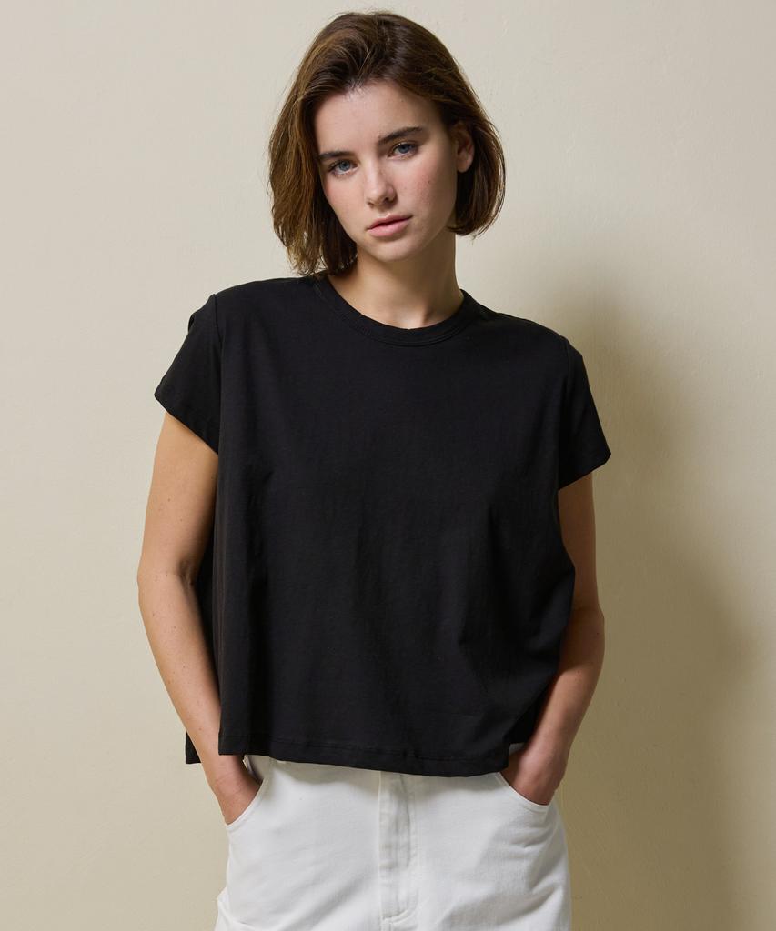 SHINE ON YOU Cotton A-Line Half Tee_ Black