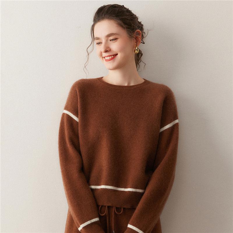 Lekasha 2026 Autumn Contrasting Color Cashmere Pullover - Thickened, Loose Fit, Round Neck, Short Style Sweater