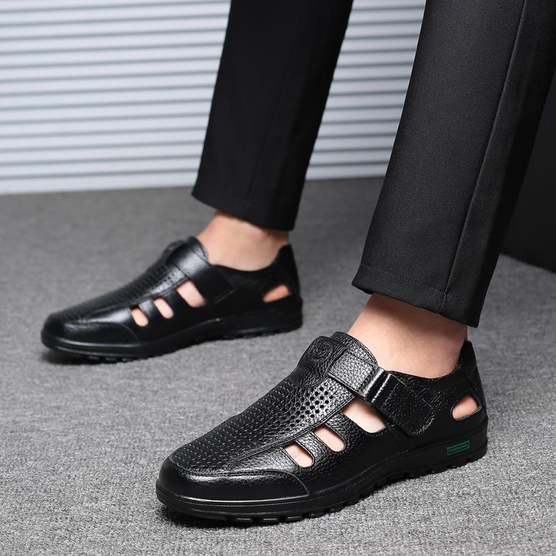Summer Rome Fashion New Luxury Designer Father Soft Soled Beach Shoes for Men Gladiators Garden Casual Platform Sandals