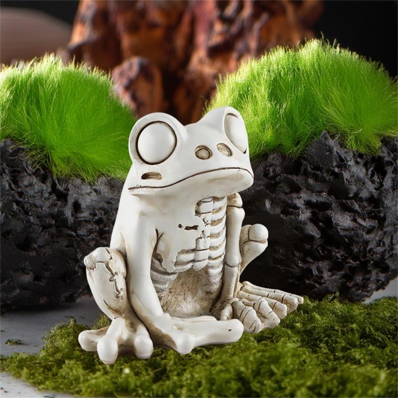 Hauntingly Detailed Resin Skull Horse, Skeleton Horse Centerpieces Skeleton Statue for Halloween Themed Decoration