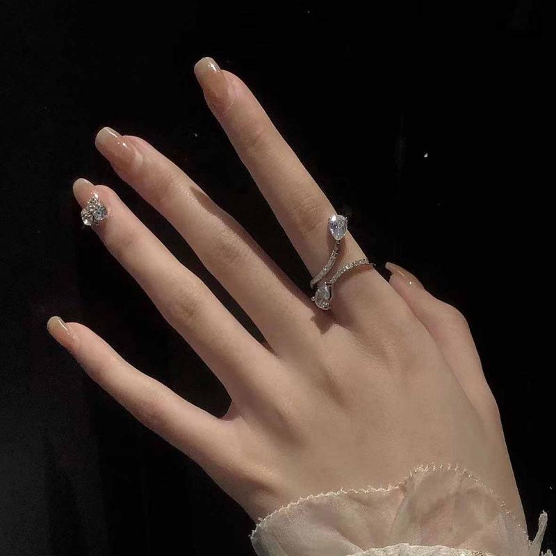 Niche Adjustable Zircon Ring for Women - High-End Cold Style, Internet Celebrity Inspired, Versatile & Elegant