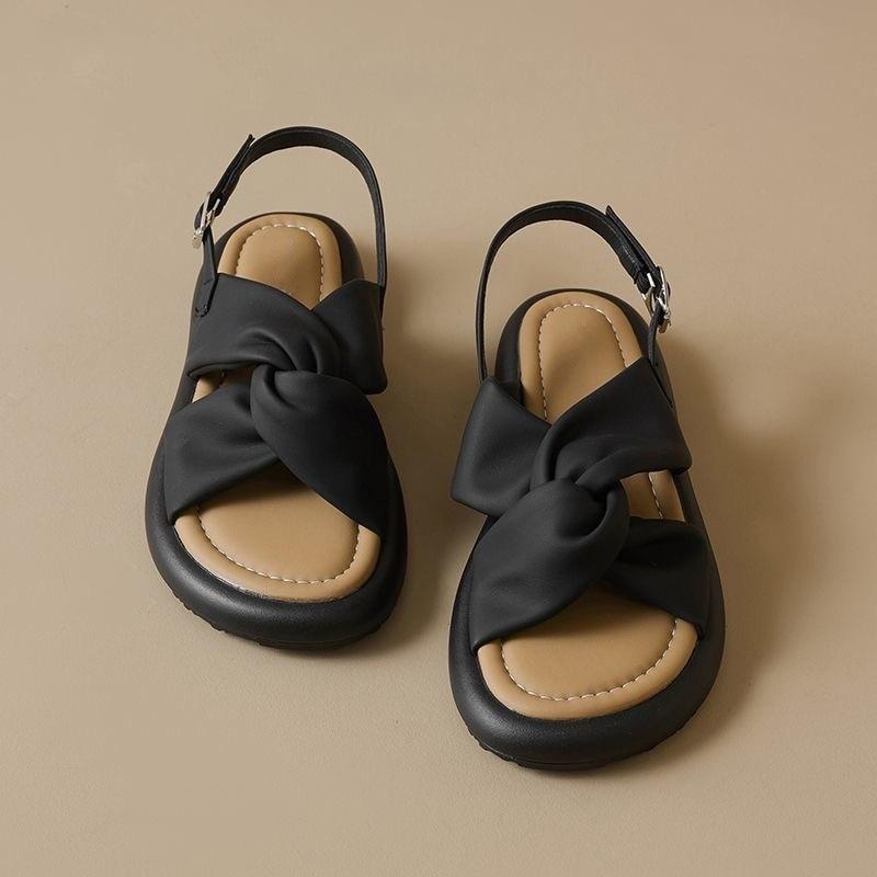 

Fairy flat-soled sandals female non-slip 2025 summer new casual fashion outer wear versatile soft sole one-word sandals 40 чёрный